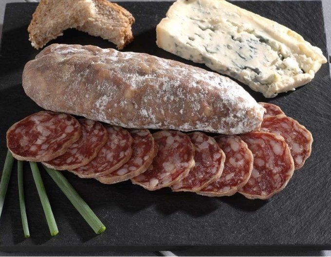 saucisson au bleu d'auvergne